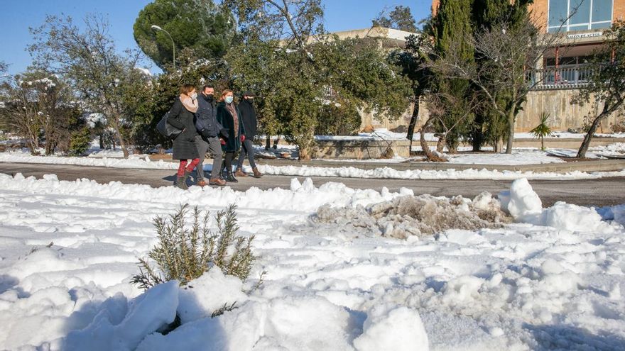 Vuelta “normalizada” a las aulas en Castilla-La Mancha salvo en la provincia de Toledo, con rutas y centros cerrados
