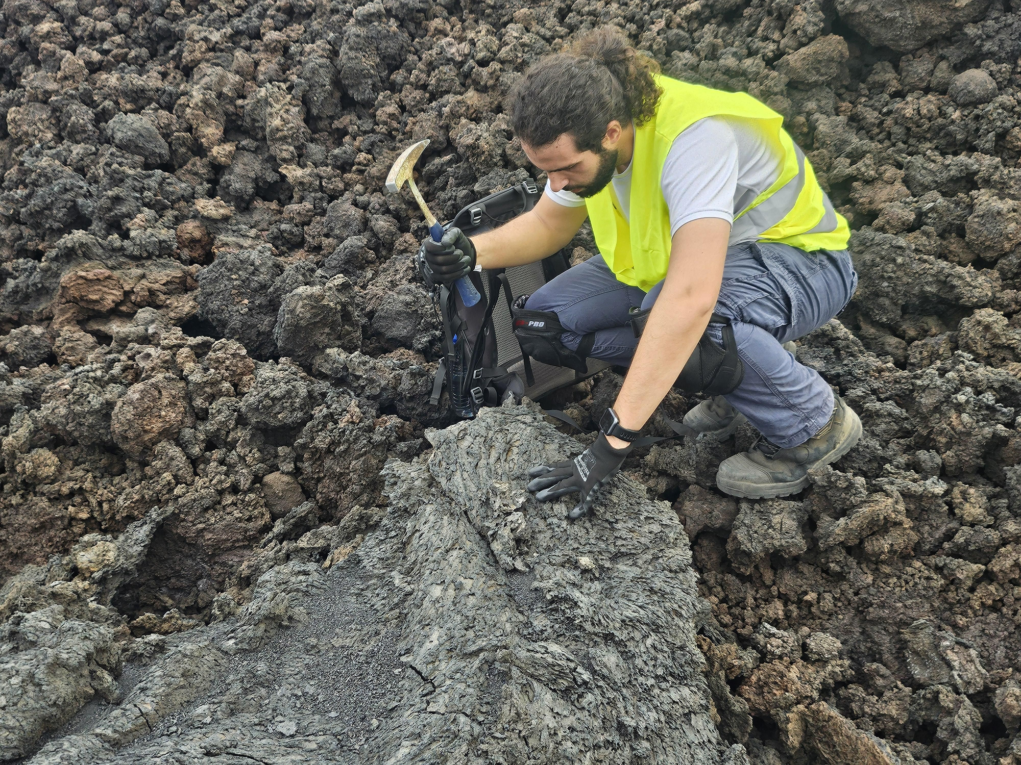 Equipo de científico del Área de Magnetismo Espacial del Instituto Nacional de Técnica Aeroespacial (INTA) que se encuentra en La Palma. INTA
