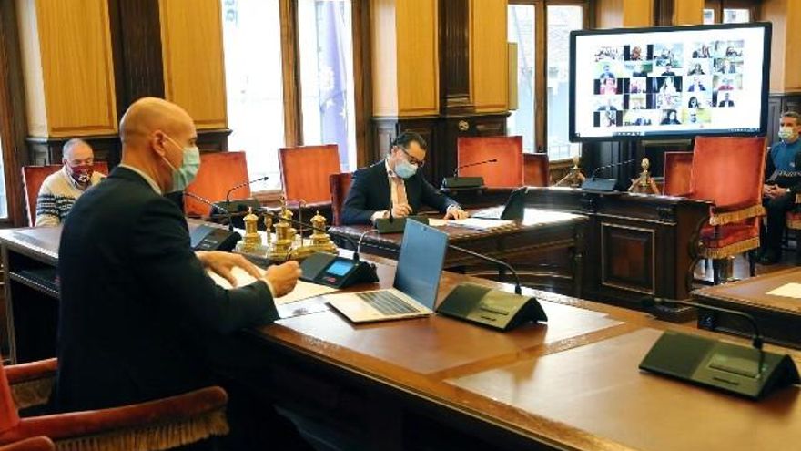 Un momento del Pleno de noviembre en León.