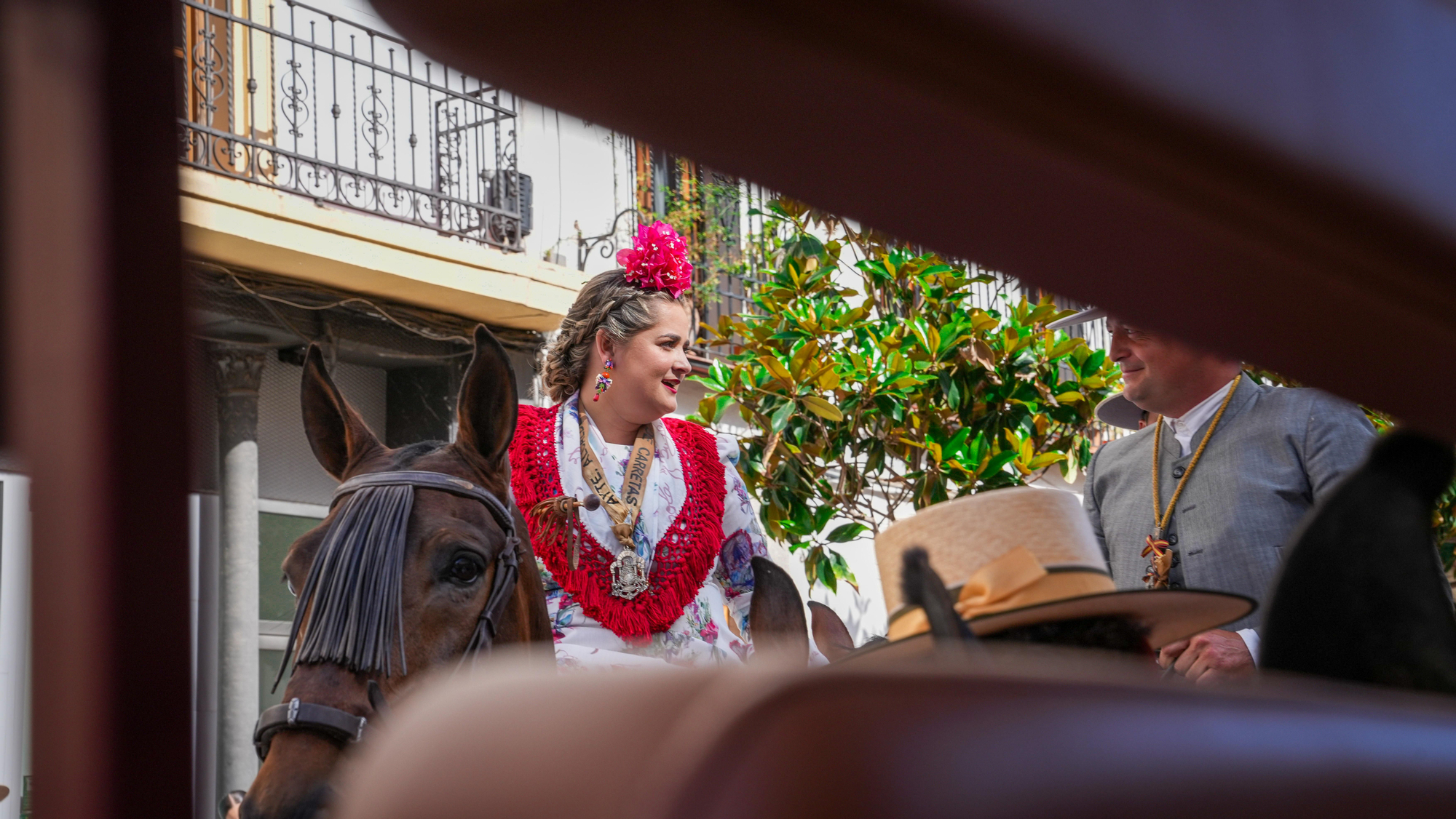 Córdoba inicia su camino hacia El Rocío entre emoción y tradición