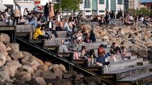 Suecia reafirma estrategia más suave con COVID-19 pese a críticas crecientes