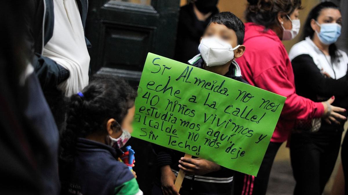 "Sr Almeida, no nos eche a la calle"