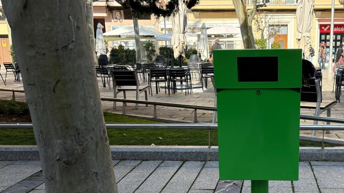 Sanecanes, papeleras para excrementos de perros en Calahorra