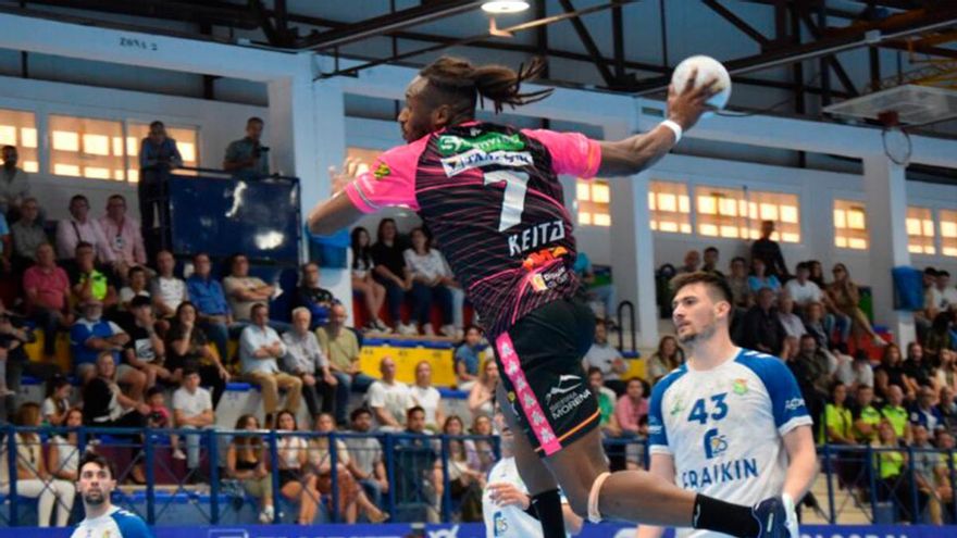 Mams Keita cumplirá su segunda temporada en el Ángel Ximénez