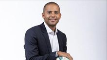 Alberto Edjogo-Owono, comentarista deportivo.