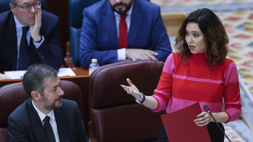 Ayuso a Monasterio: “En materia de inmigración no voy con usted a ningún lado”