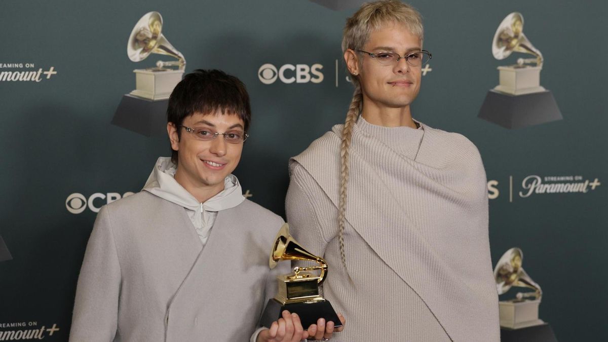 Grammy 2026: lista completa de ganadores en los que Ca7riel & Paco Amoroso se llevaron un premio