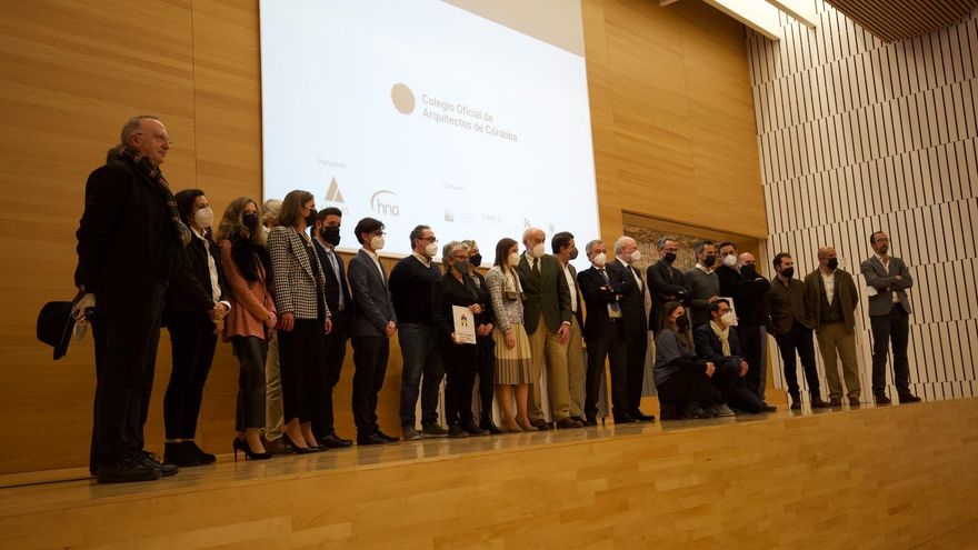 Otra imagen de los premiados.