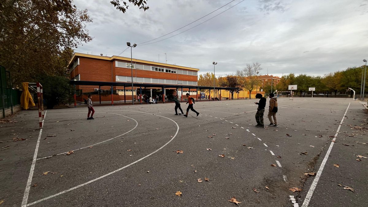 El colegio de Logroño Madre de Dios abre su patio por las tardes al vecindario