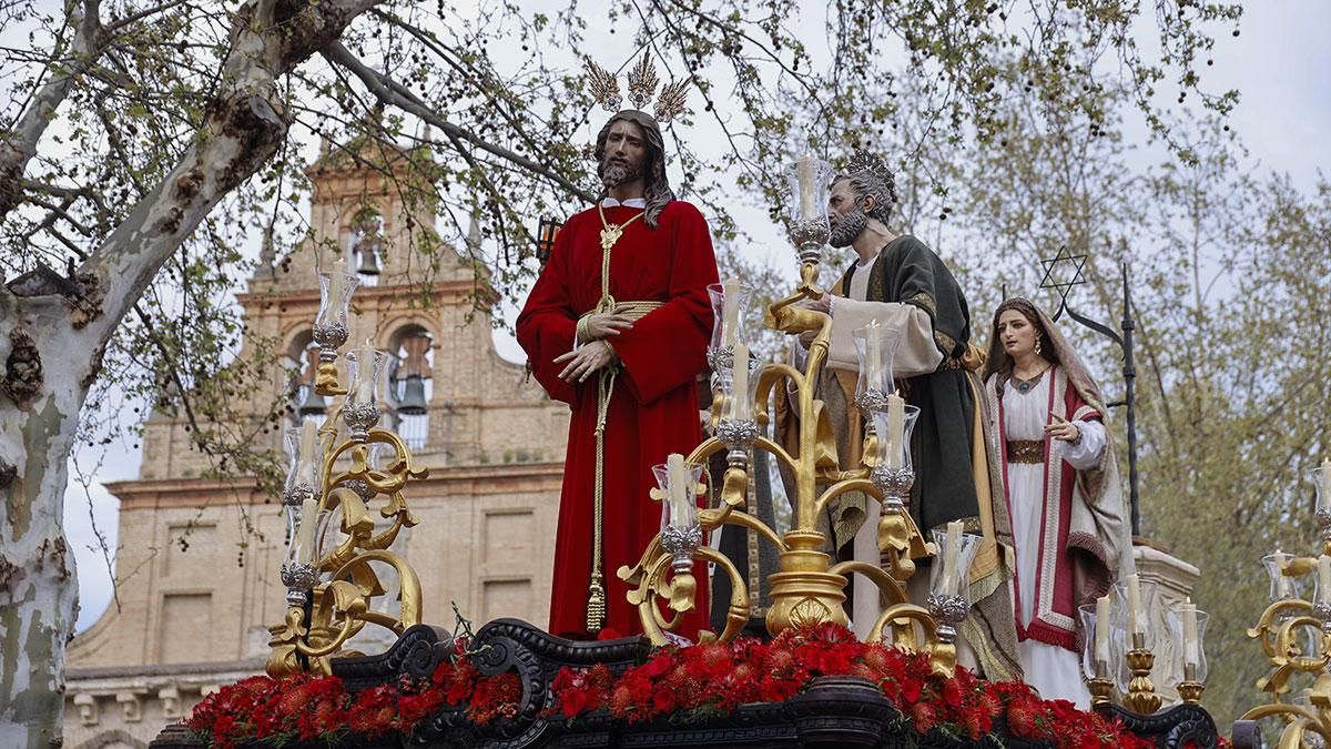Salida de la hermandad de la Bondad
