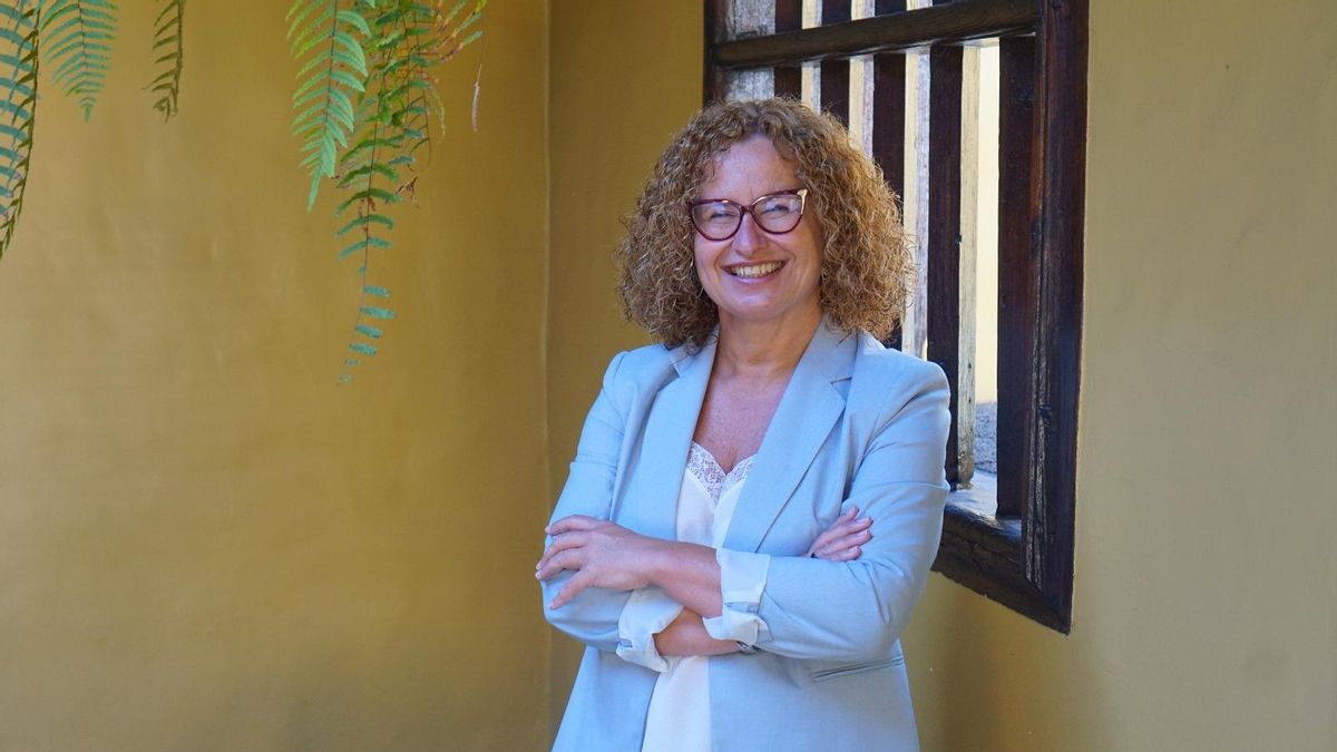 Nieves Hernández.