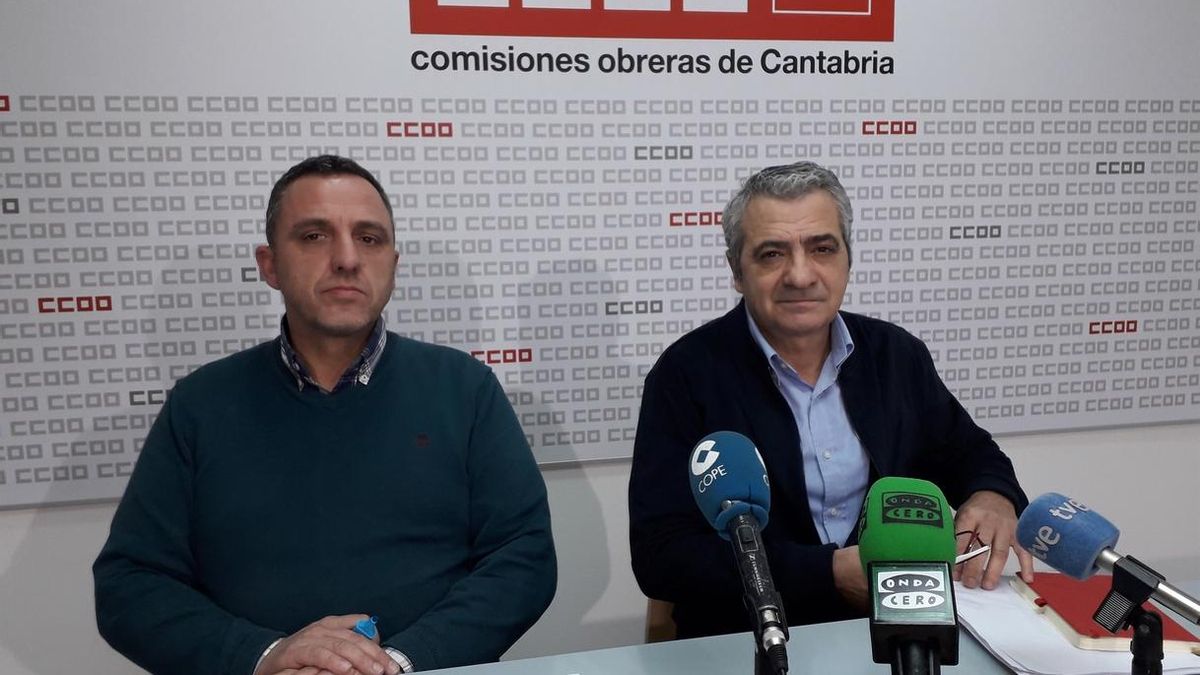 Imagen de archivo de los dos representantes sindicales.