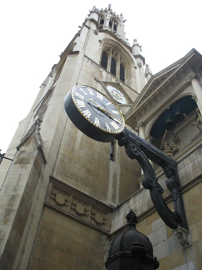 El famoso Reloj de St Dunstan-in-the-West.