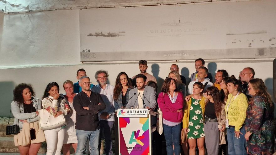 Cádiz canta de izquierdas y vota de derechas: así fue el vuelco en el único 'Ayuntamiento del cambio' en Andalucía