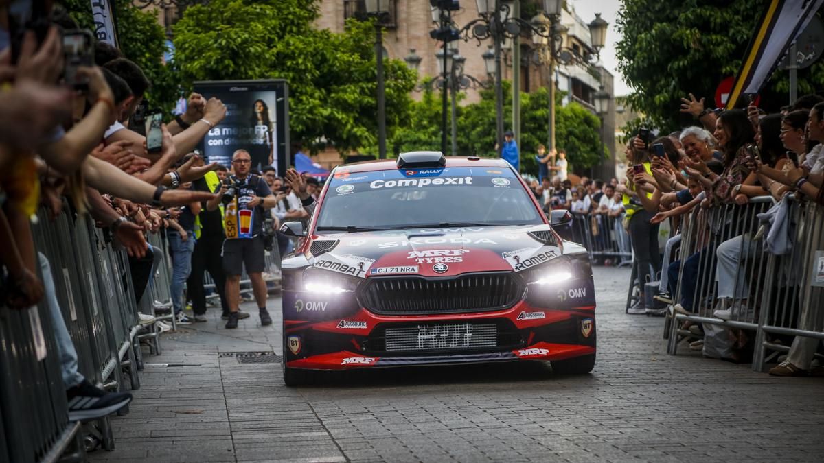 Ceremonia de salida del Rally Sierra Morena 2026