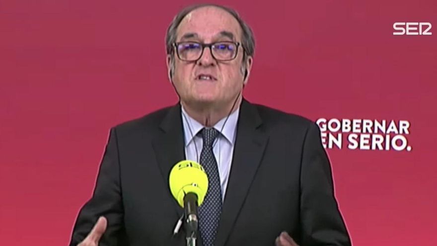 Ángel Gabilondo durante una entrevista en Cadena Ser.