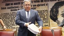 Zoido defiende las cargas del 1-O como una actuación "legítima, profesional y proporcionada"