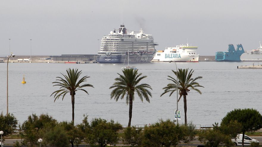 Los comerciantes piden al Govern que levante las limitaciones a los cruceros y niegan que Palma esté saturada