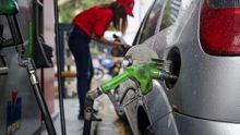 El organismo estadístico ha achacado el descenso de la tasa interanual del IPC al abaratamiento de los precios de los carburantes (gasoil y gasolina).