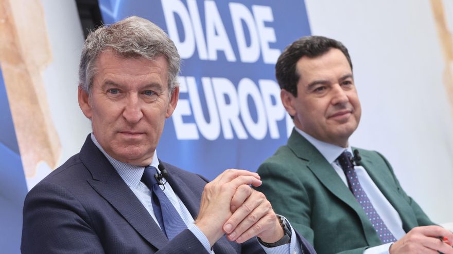 El presidente de la Junta de Andalucía, Juanma Moreno, y el presidente del PP, Alberto Núñez Feijóo, participan en un coloquio con motivo del Día de Europa