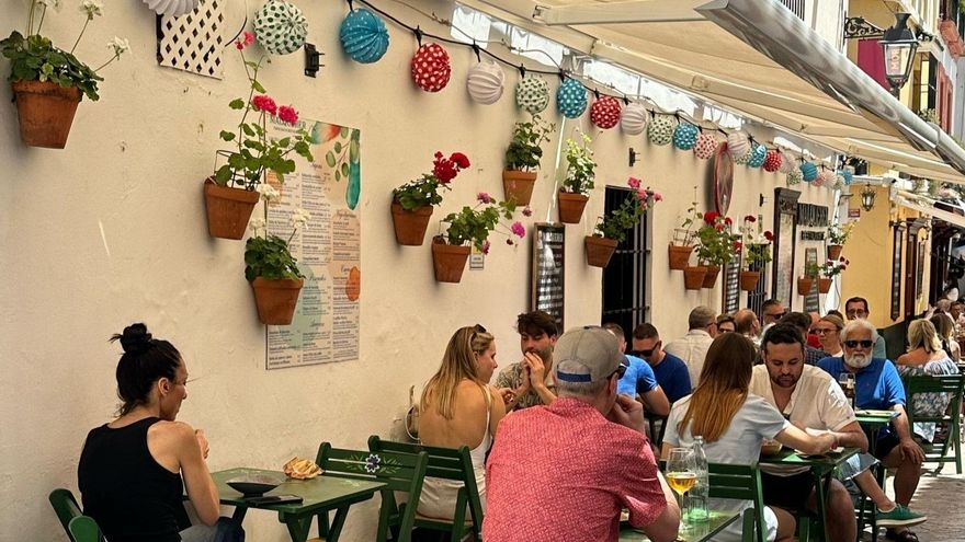 Un establecimiento hostelero en el barrio de Santa Cruz.