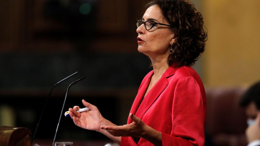 El Gobierno sufre su primera derrota parlamentaria con la votación del decreto del superávit de los ayuntamientos