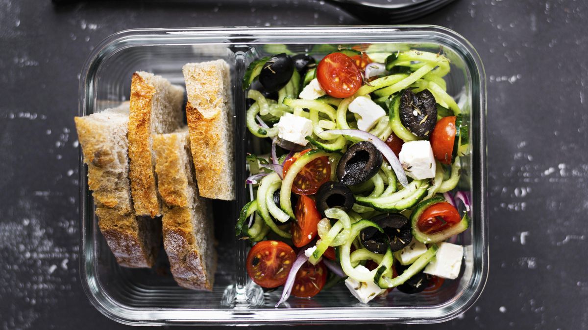 Cuatro platos fáciles de hacer y perfectos para llevar en el táper esta semana