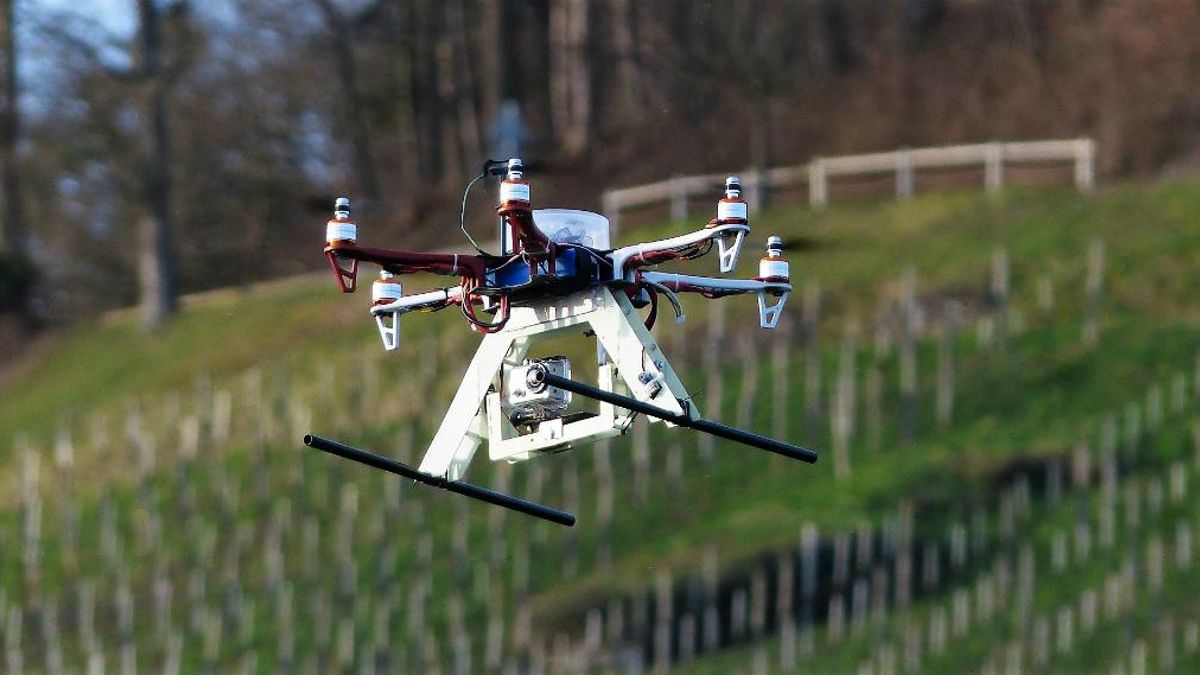 Un curso de la Universidad de León aborda la tecnología, fotogrametría y legislación de los drones
