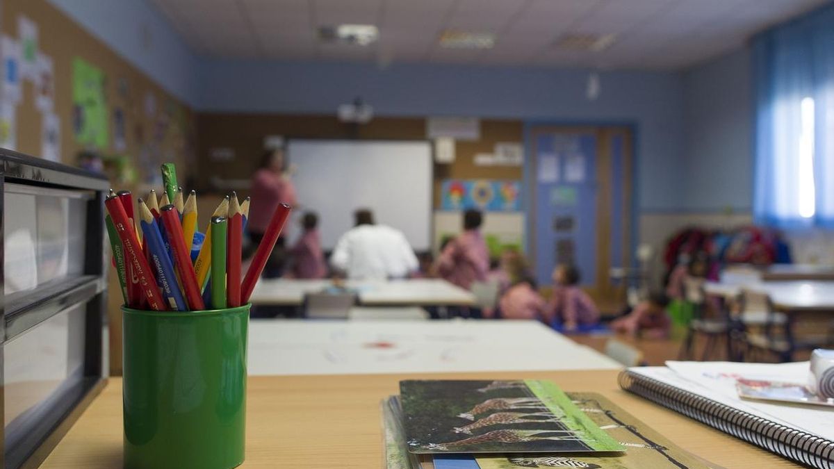 Educación plantea un calendario escolar bimestral y con jornadas reducidas en una hora en junio y septiembre