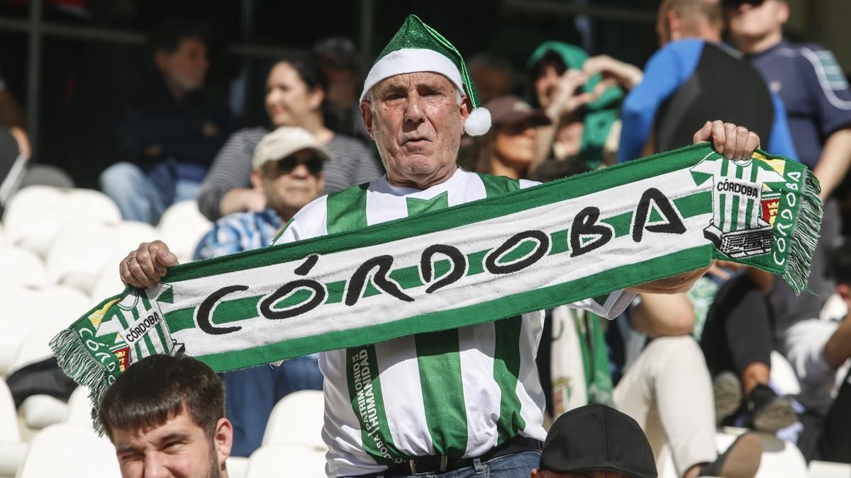 Grada Blanquiverde del Córdoba CF - SD Eibar