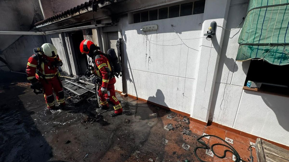 Heridos una menor de 5 años y otras dos personas en el incendio de un edificio en Albacete