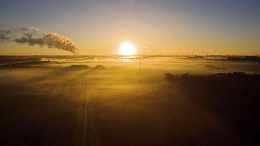 OCDE: El PIB mundial mejoraría un 0,2 % en 2040 si se aceleran las políticas climáticas