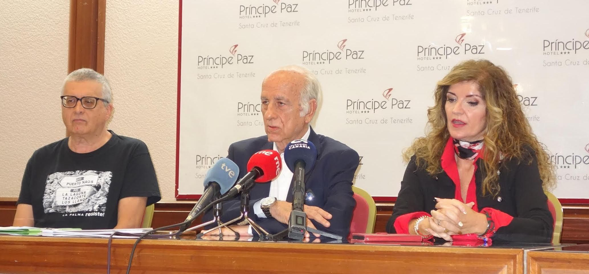 Francisco Pulido (i), José Luis Langa y Conchi Jaén.