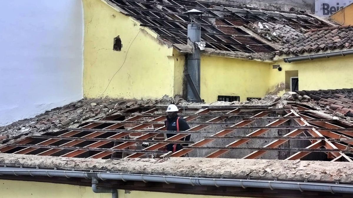 Estado del tejado del histórico edificio Baobab, después de la demolición parcial