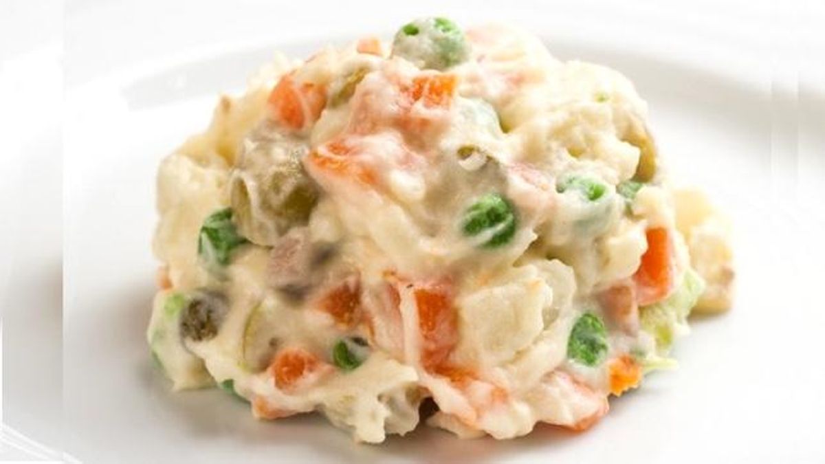 La versatilidad de esta ensaladilla a base de garbanzos es uno de sus mayores atractivos.