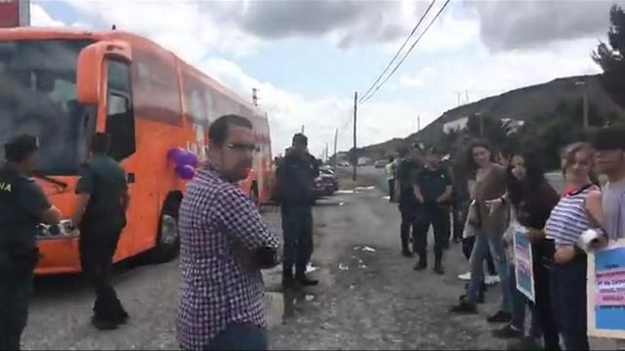 El Ayuntamiento impide la entrada a Logroño del autobús de 'Hazte Oir'