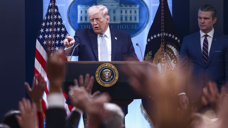 Foto de archivo del presidente de Estados Unidos Donald Trump de este 6 de abril de 2026. EFE/JIM LO SCALZO
