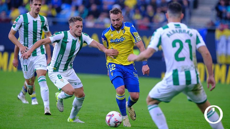 Córdoba CF y Cádiz CF: un duelo con la urgencia de salir del pozo