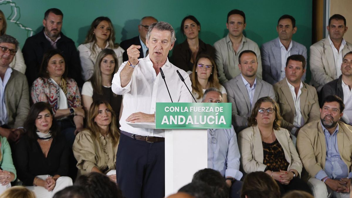 Feijóo pide "apretar" para que Moreno gobierne Andalucía sin Vox tras pactar con la extrema derecha en Extremadura y Aragón