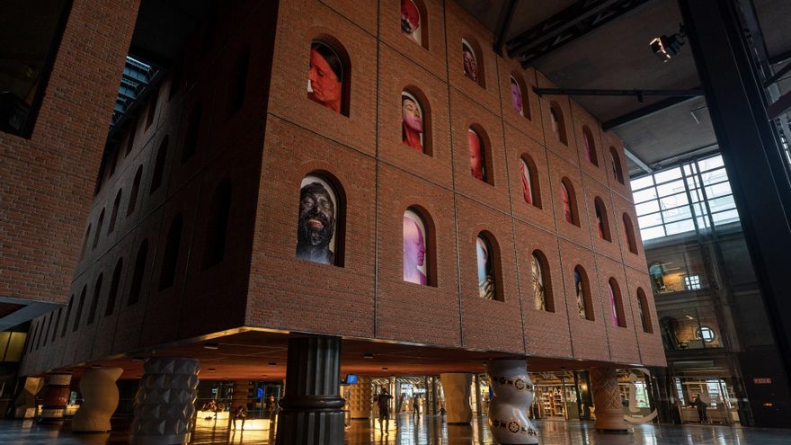 Así es un día con los artistas de 'Prototipoak', el bienal que fija la mirada en los pequeños grandes detalles de la vida