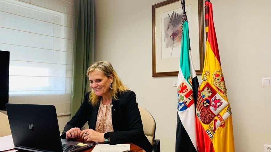 Dimite la delegada del Gobierno en Extremadura por motivos de salud