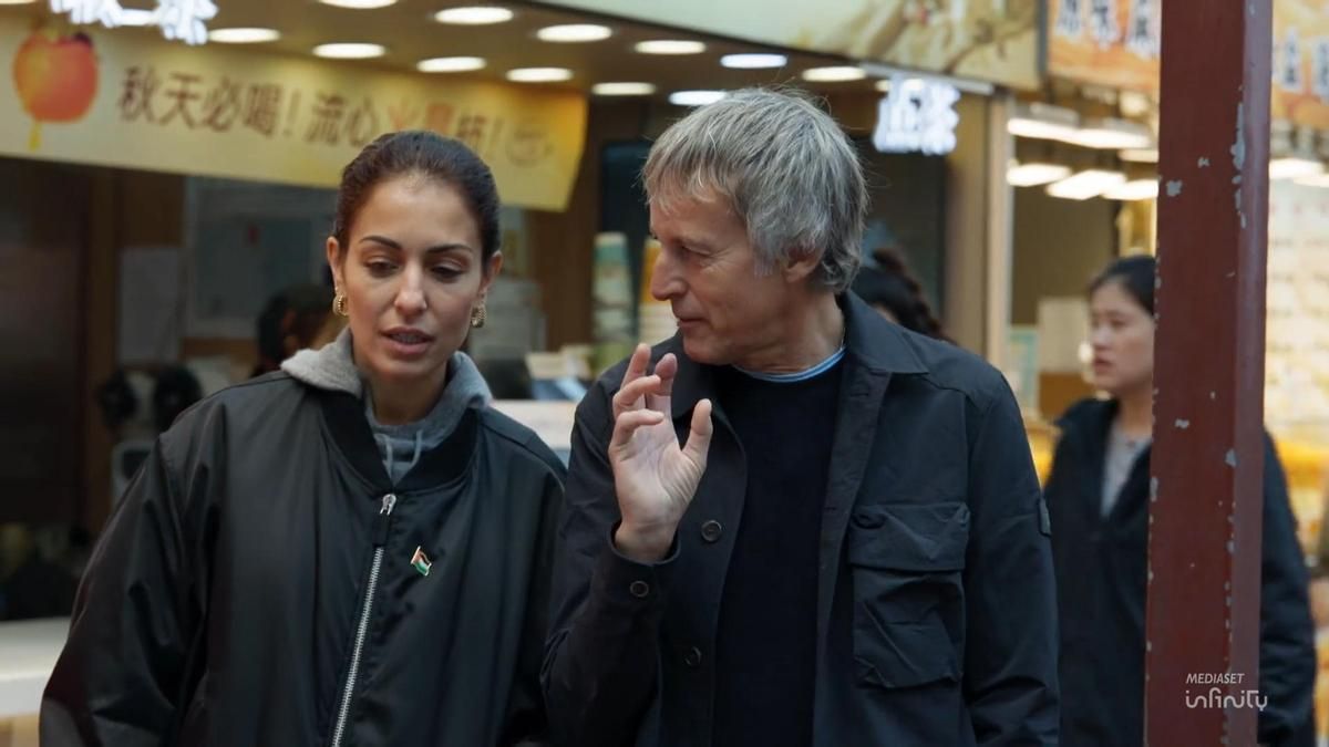 Hiba Abouk se confiesa con Calleja en Telecinco: de un tema tabú familiar a sus primeros trabajos con 15 años