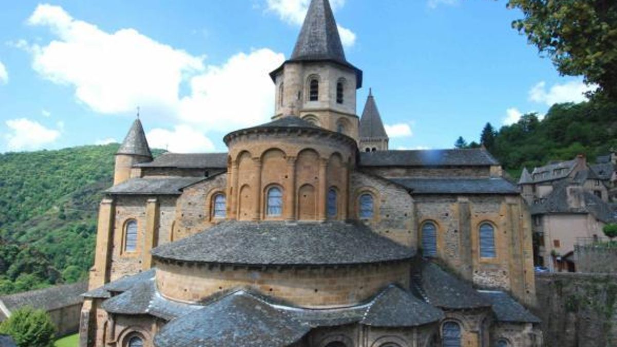 Iglesia Abacial de Santa Fe