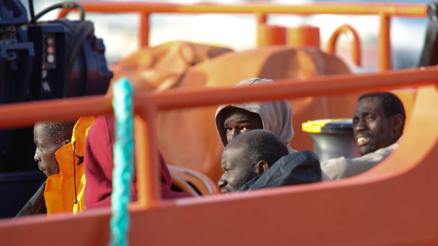 Localizadas al menos diez pateras en el entorno de Canarias en las últimas horas