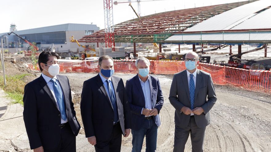 El Gobierno gastó 7.150 euros en el viaje de Ábalos y su equipo a Canarias, pero no pagó la estancia de su familia