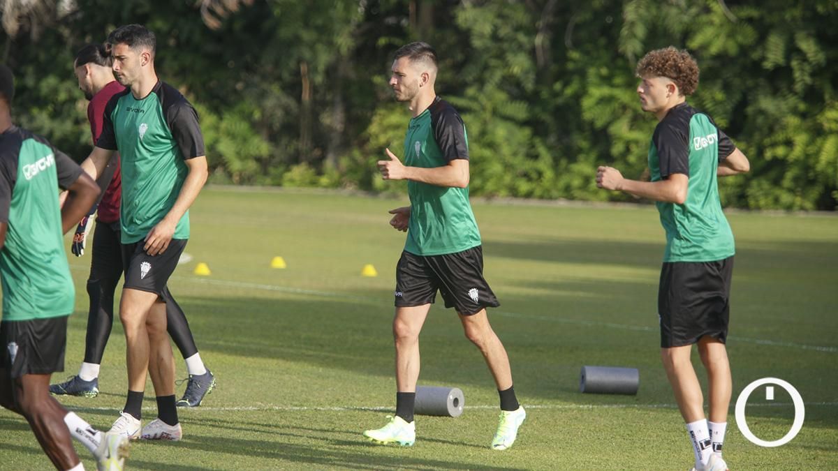 Primer entrenamiento del Córdoba CF tras las vacaciones