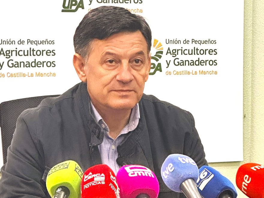Julián Morcillo en la rueda de prensa.