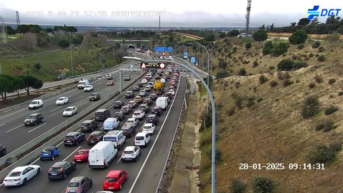 Imagen de los atascos provocados por el accidente en la M 40