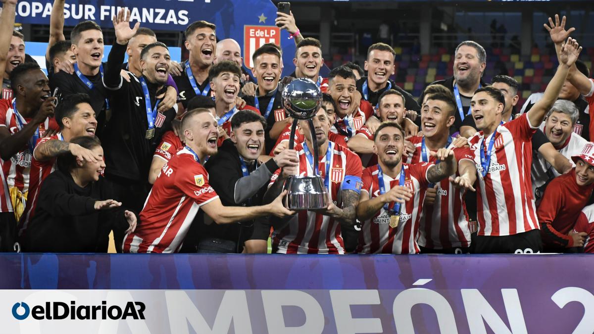 Tras una intensa final, Estudiantes se impuso a Vélez en los penales y ...