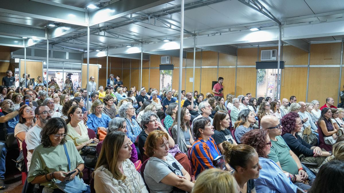 Público en la presentación del libro de Dolores Redondo.